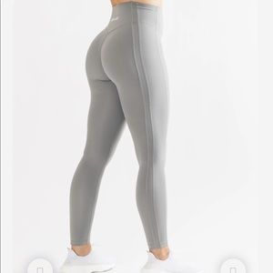 NEW Pulse Kinetic Alphalete leggings